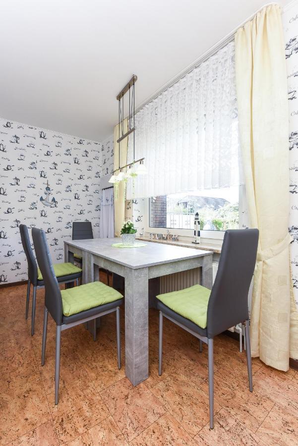 Haus Sonne & Meer Езенс Екстериор снимка