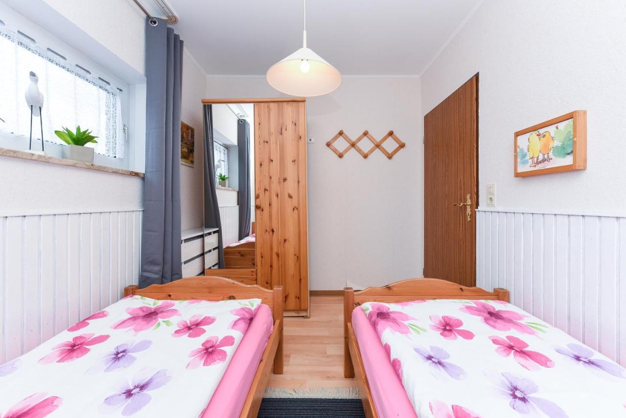 Haus Sonne & Meer Езенс Екстериор снимка